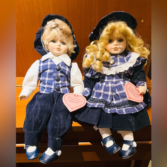 Collectible Porcelain dolls twins blond Girl & Boy blue eyes matching clothes - Picture 3 of 4